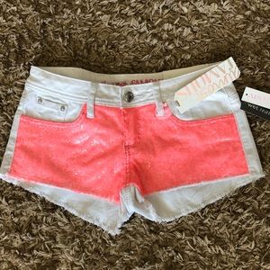 🌴New🌴Almost Famous Jean Shorts